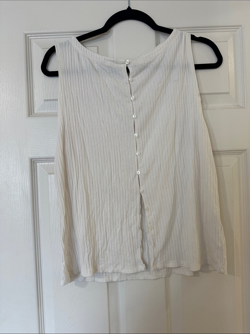 Abercrombie & Fitch Cream Button-Back Ribbed Tank